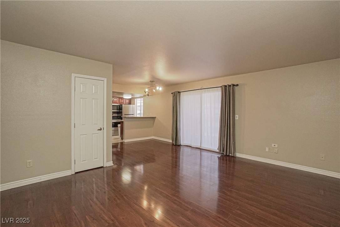 5383 Indian River Drive #323, Las Vegas, Nevada image 3