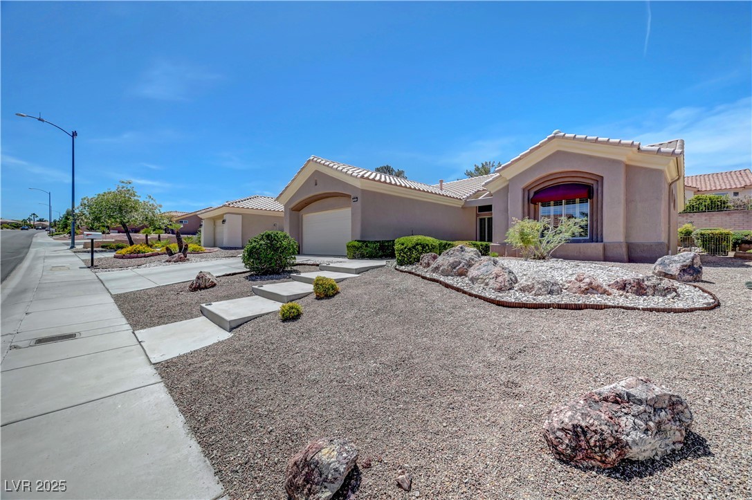 2805 Hanging Rock Drive