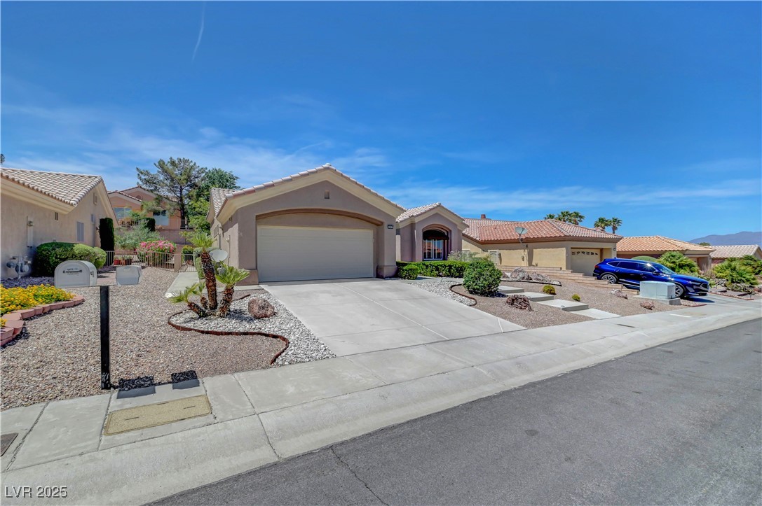 2805 Hanging Rock Drive