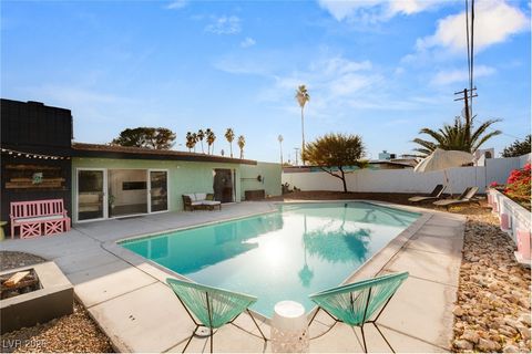 Equestrian 57 1438 Cayuga Parkway Las Vegas NV 89169