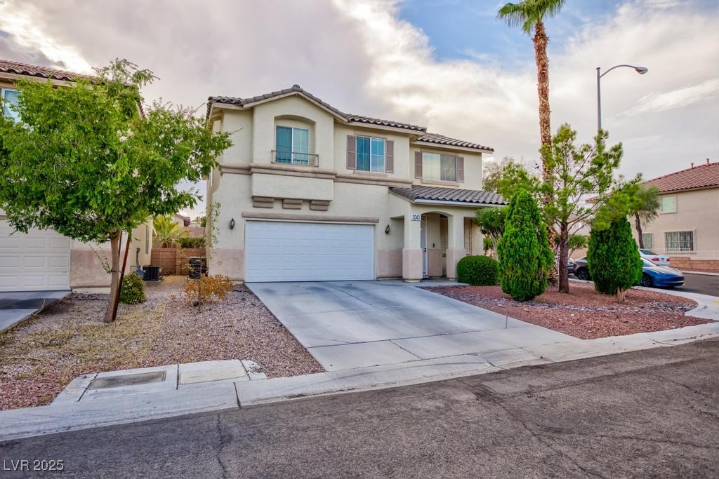 3043 Jacaranda Drive