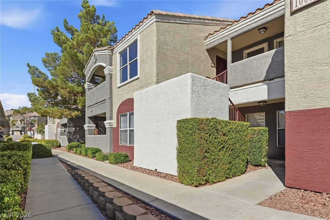 5055 W Hacienda Avenue 1003