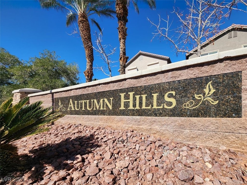 Las Vegas, Nevada 89148, United States, 4 Bedrooms Bedrooms, ,3 BathroomsBathrooms,Residential,Pending,80878