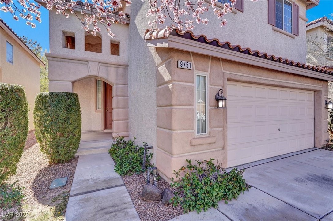 Las Vegas, Nevada 89148, United States, 4 Bedrooms Bedrooms, ,3 BathroomsBathrooms,Residential,Pending,80878