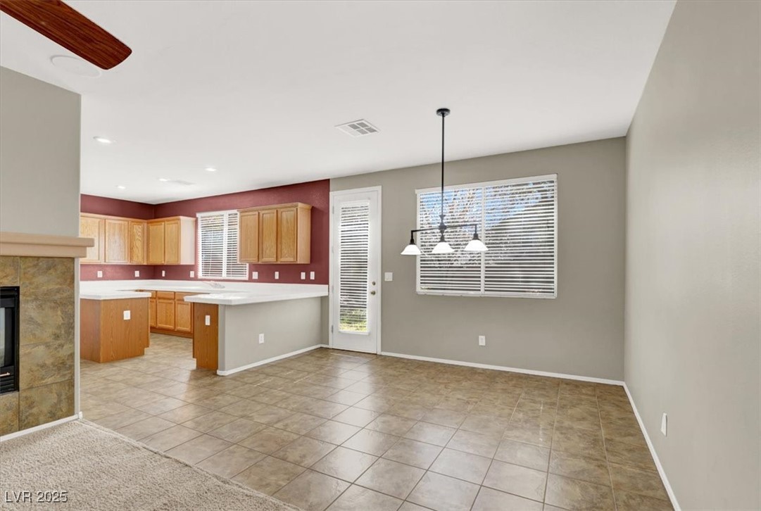 Las Vegas, Nevada 89148, United States, 4 Bedrooms Bedrooms, ,3 BathroomsBathrooms,Residential,Pending,80878