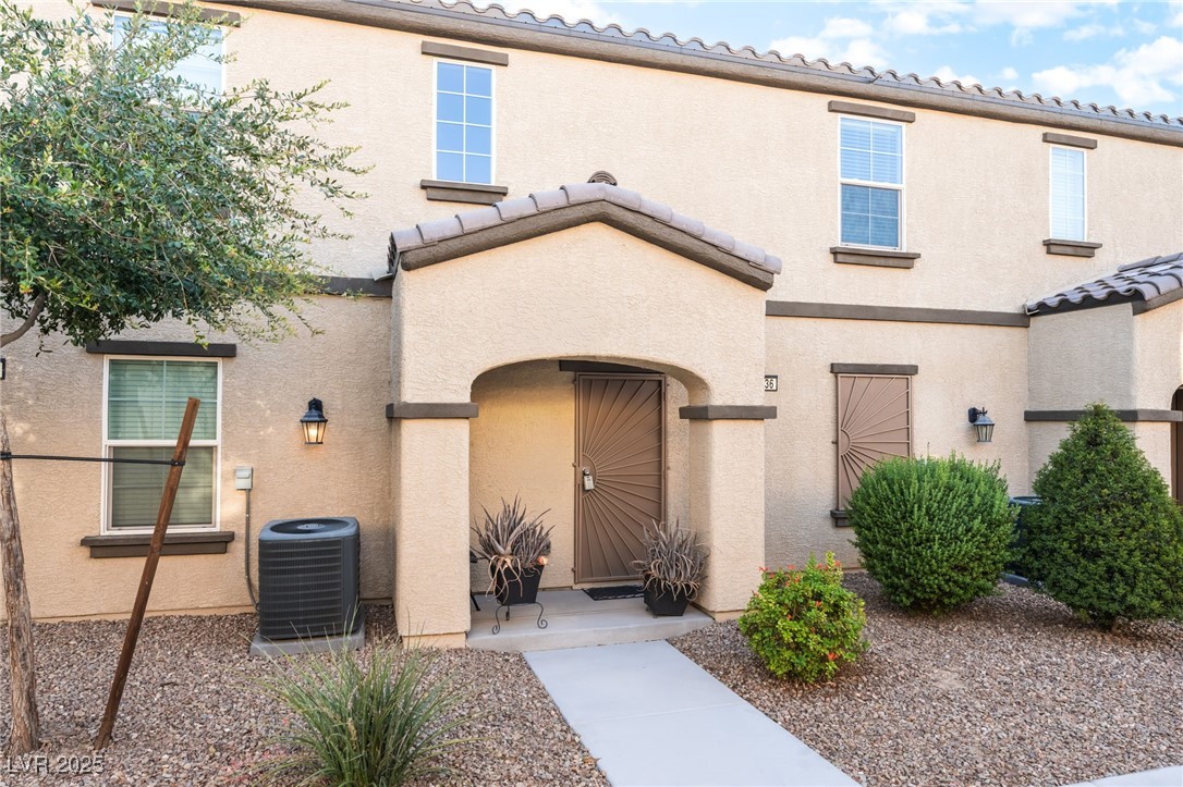 4636 Dover Straight Street