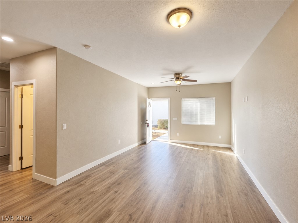 1121 Sixshooter Avenue 2