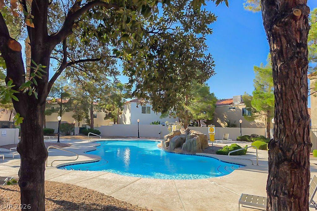3328 Cheltenham Street