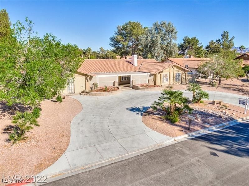 2249 Darwin Circle