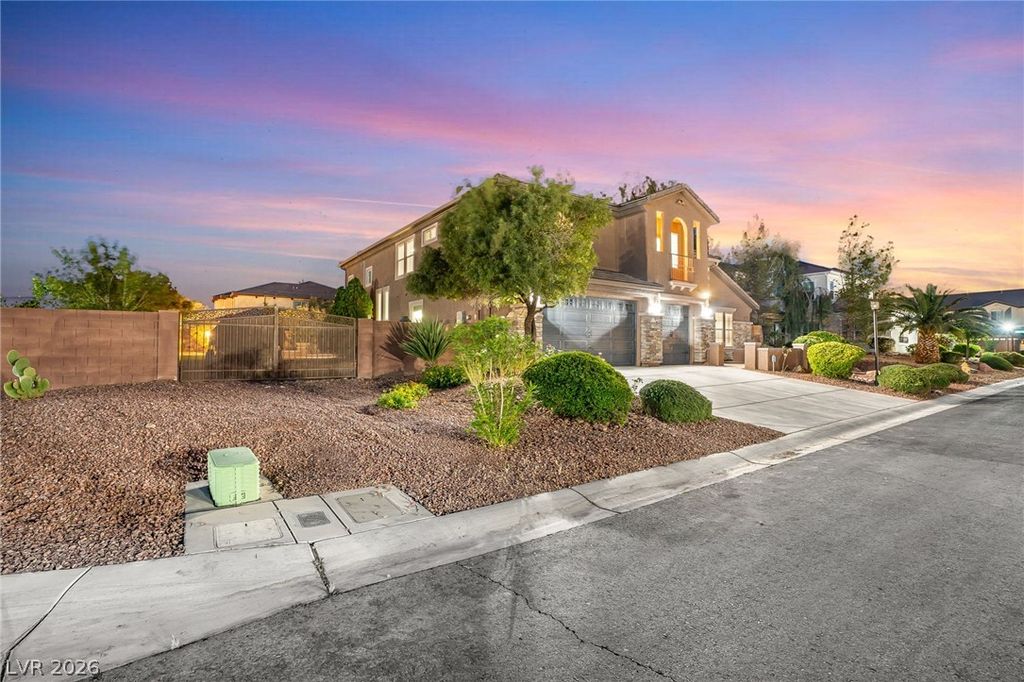 Photo of 379 Autumn Hue Avenue, Las Vegas, NV 89123 (MLS # 2776099)