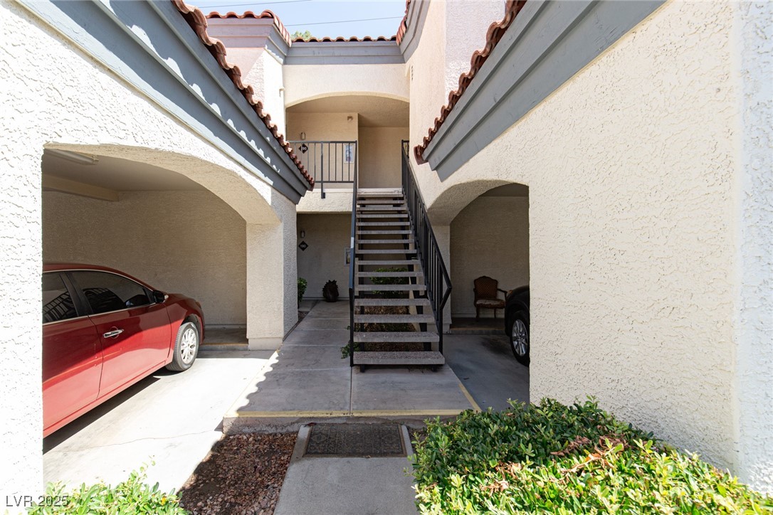 8455 W Sahara Ave 289