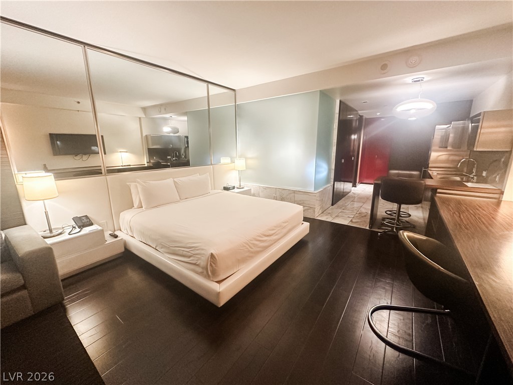 4381 W Flamingo Road 2109