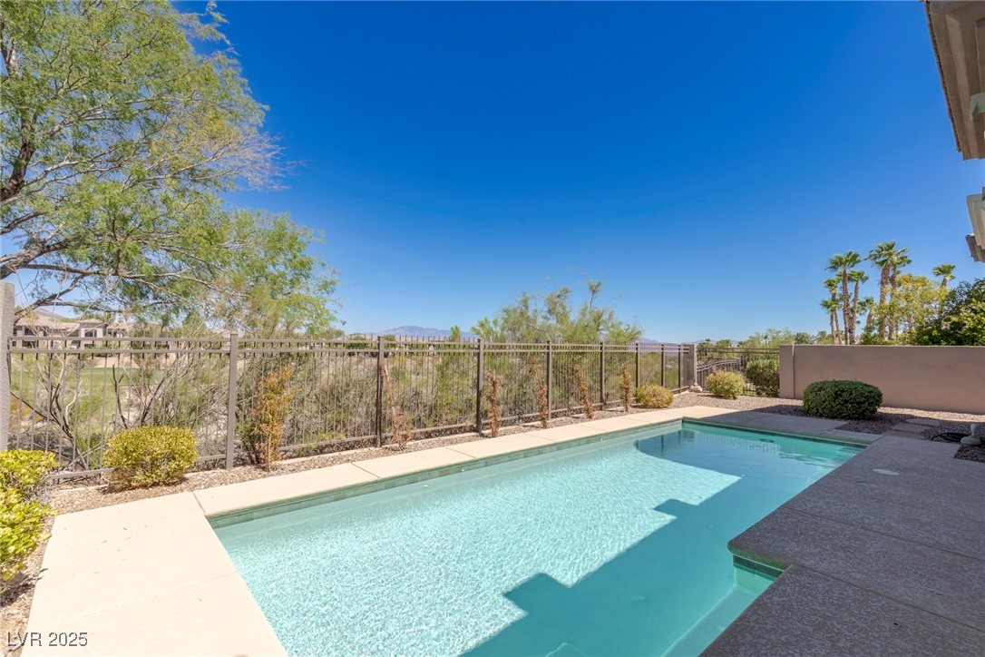 437 Pinnacle Heights Lane, Las Vegas, Nevada image 41
