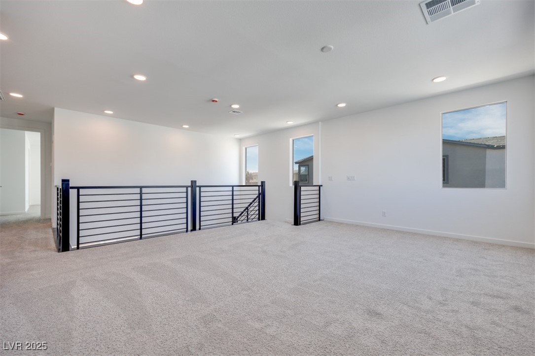 1321 Crimson Sunbird Avenue, North Las Vegas, Nevada image 12