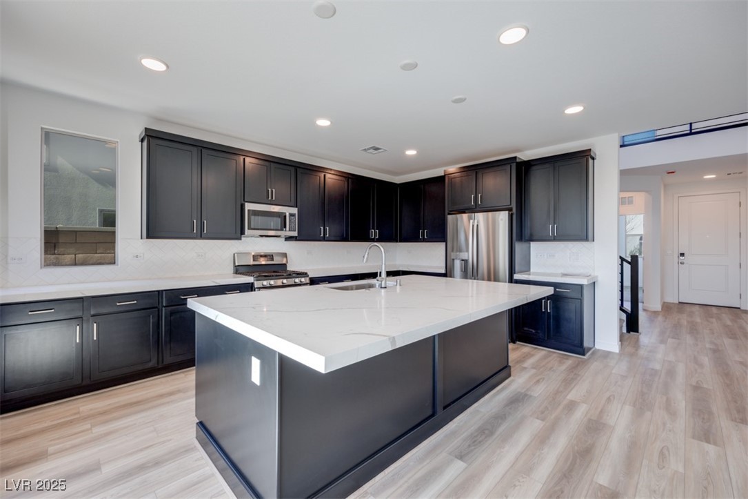 1321 Crimson Sunbird Avenue, North Las Vegas, Nevada image 3