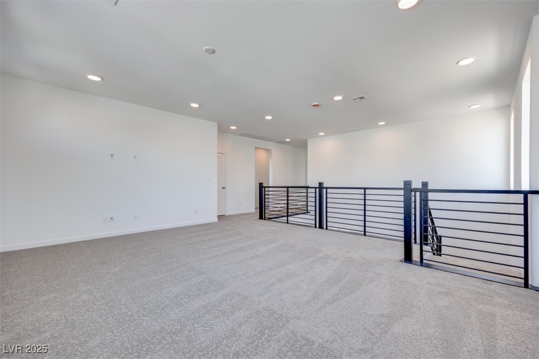 1321 Crimson Sunbird Avenue, North Las Vegas, Nevada image 11