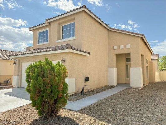 2705 MOSSY OAKS LN, LAS VEGAS, NV 89142 - Image b5e5132e68a67b3f99d58d7fd3bc1af6/2677299877