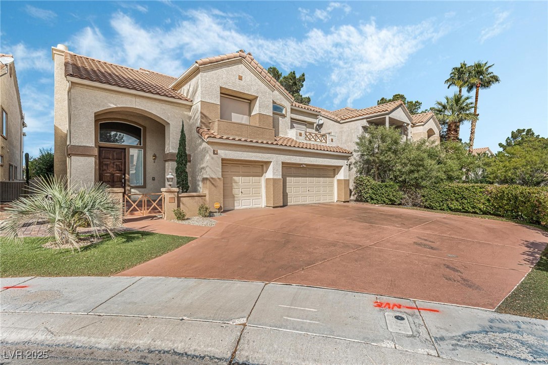 56 Grossinger Court