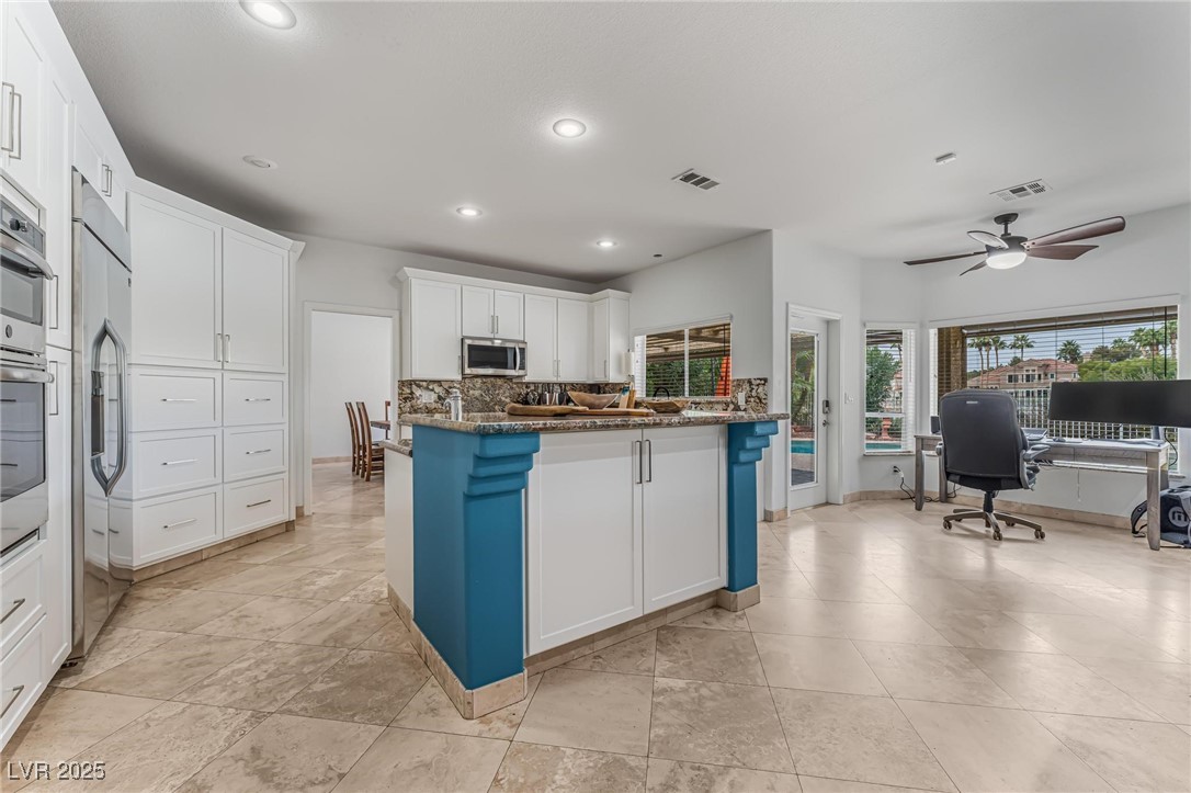 56 Grossinger Court, Henderson, Nevada image 9