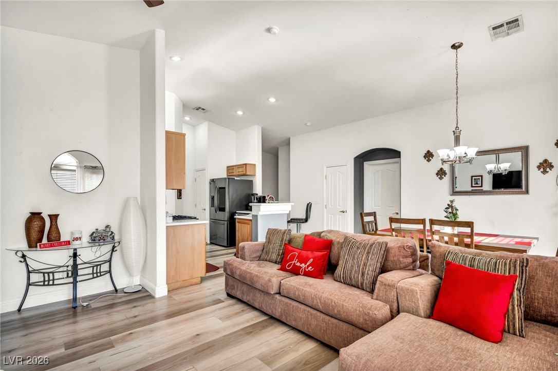 6414 Za Zu Pitts Avenue 101