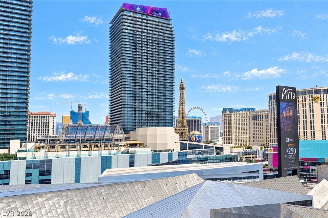 3726 Las Vegas Boulevard 1002