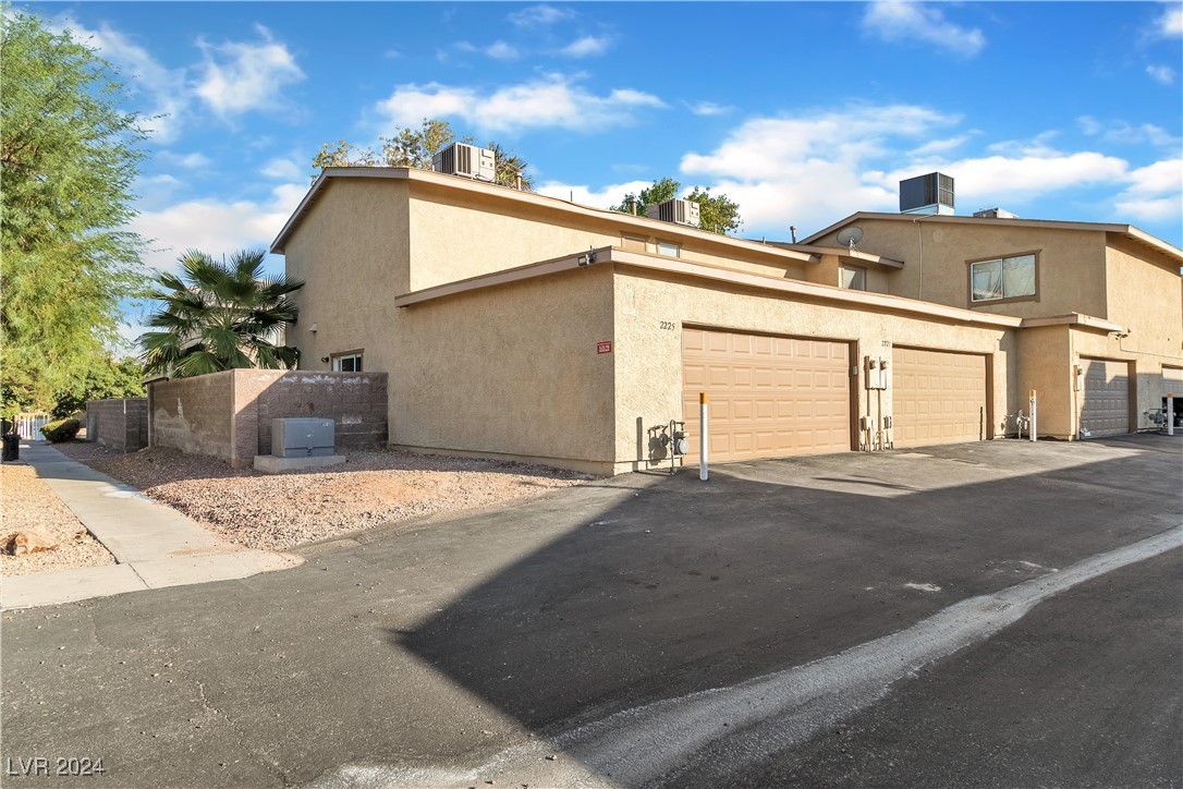 2221 Short Pine Drive, Las Vegas, Nevada image 37