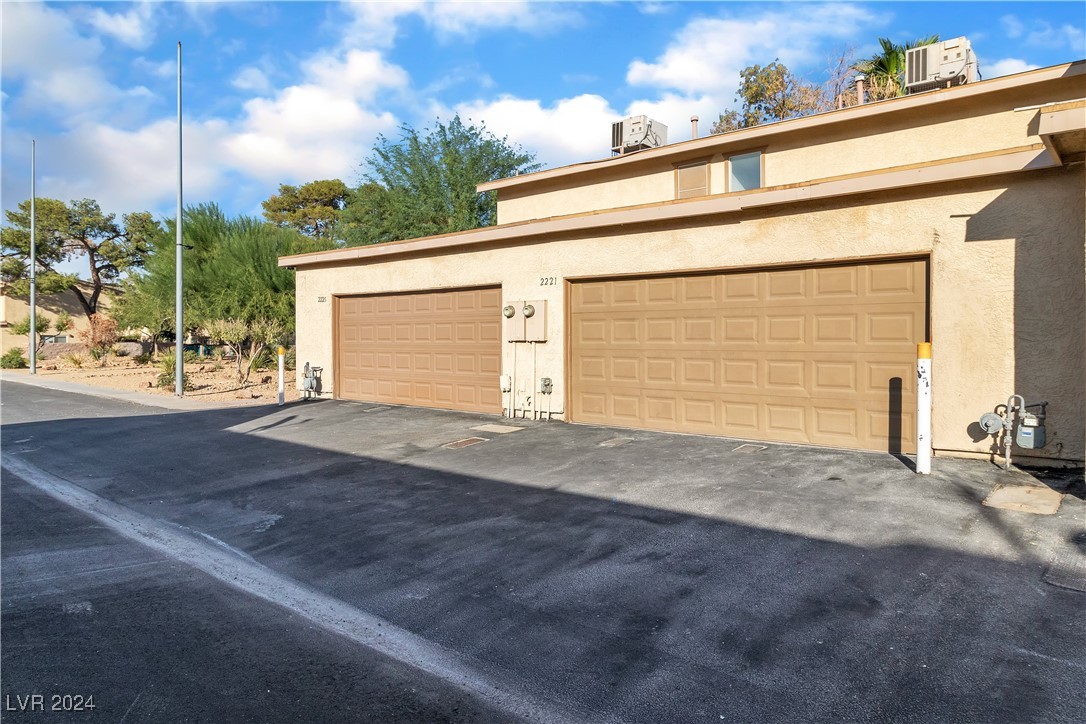 2221 Short Pine Drive, Las Vegas, Nevada image 36