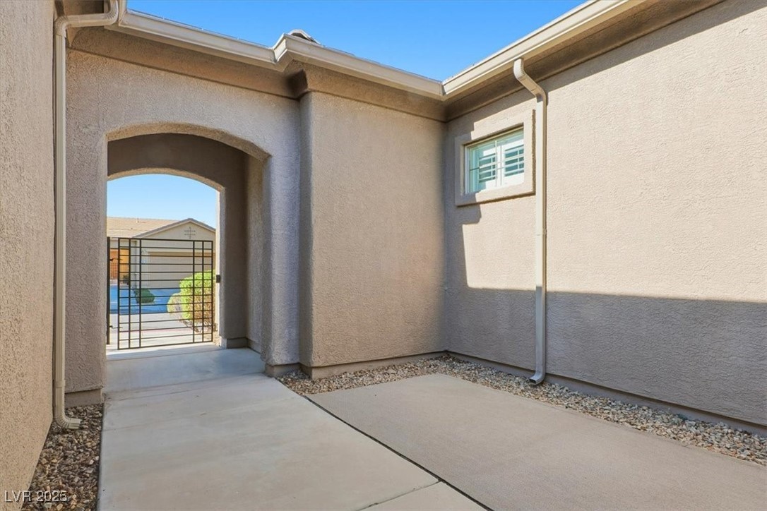 208 Palmetto Pointe Drive