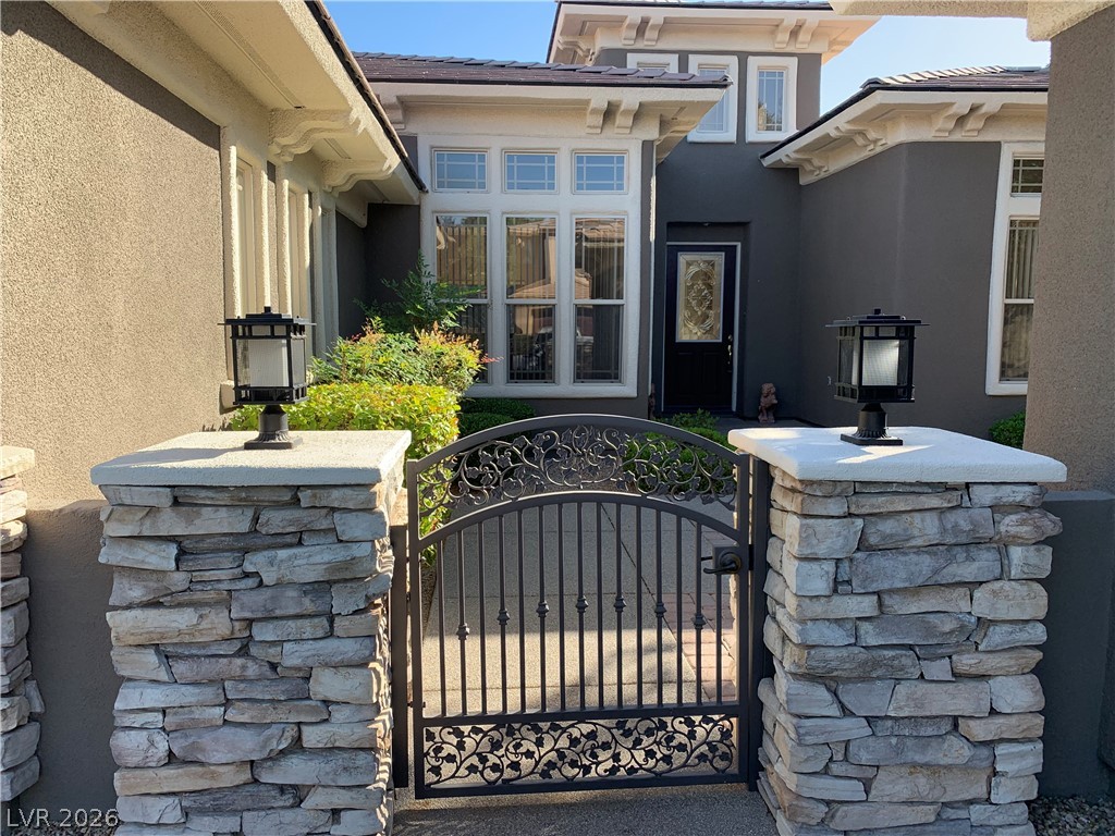 27 Plum Hollow Drive
