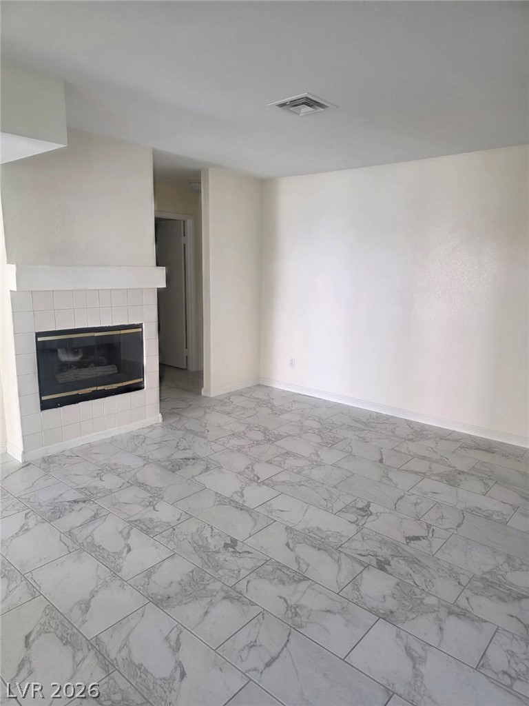 4869 S Torrey Pines Drive 101