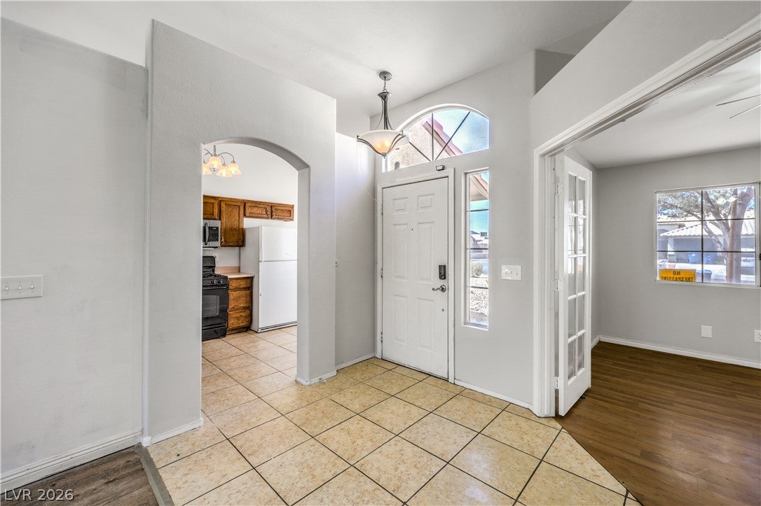 114 Vista Del Lago Street