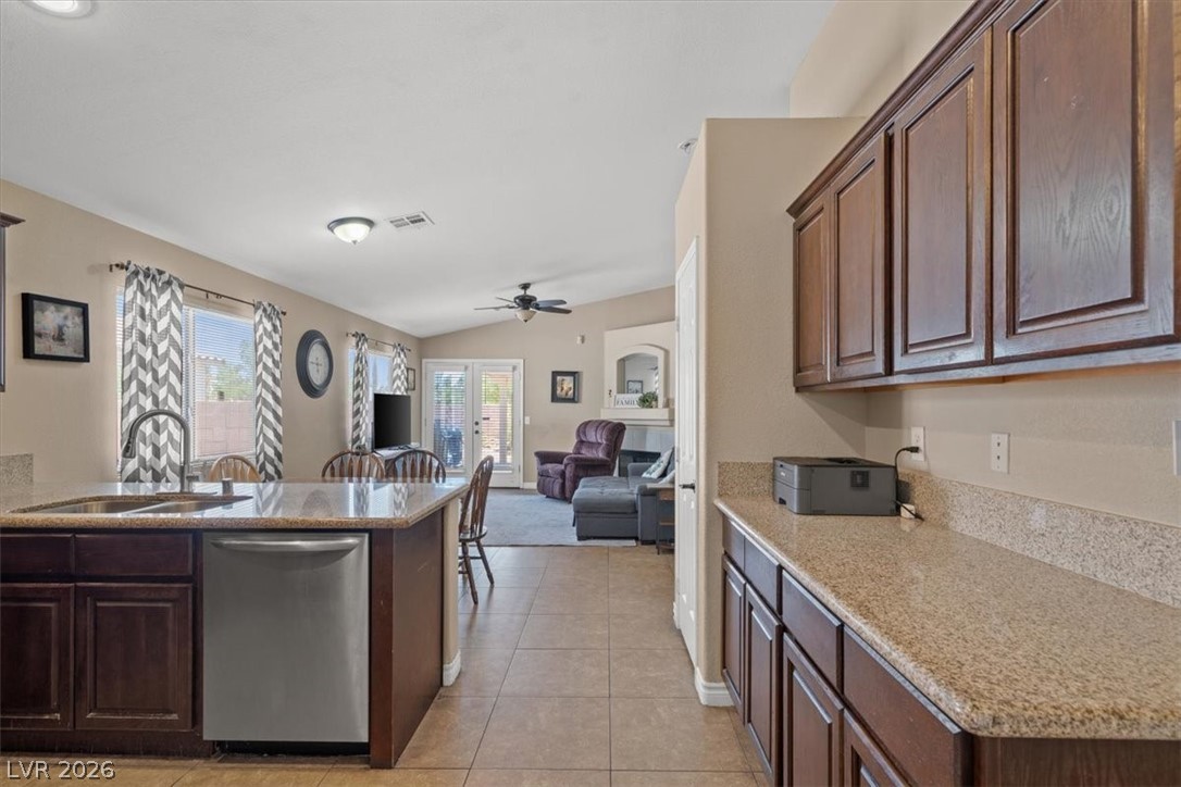 4928 Corsica Island Street