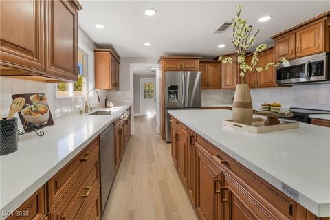 Historical 15 616 Lacy Lane Las Vegas NV 89107