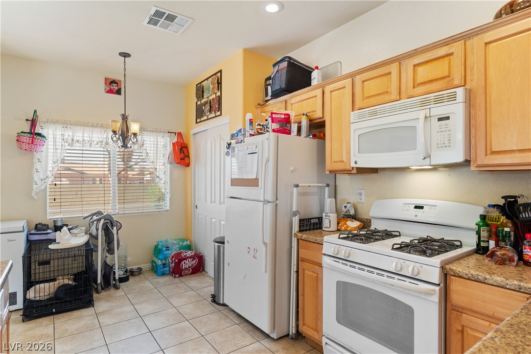 2089 Overton Beach Street 102