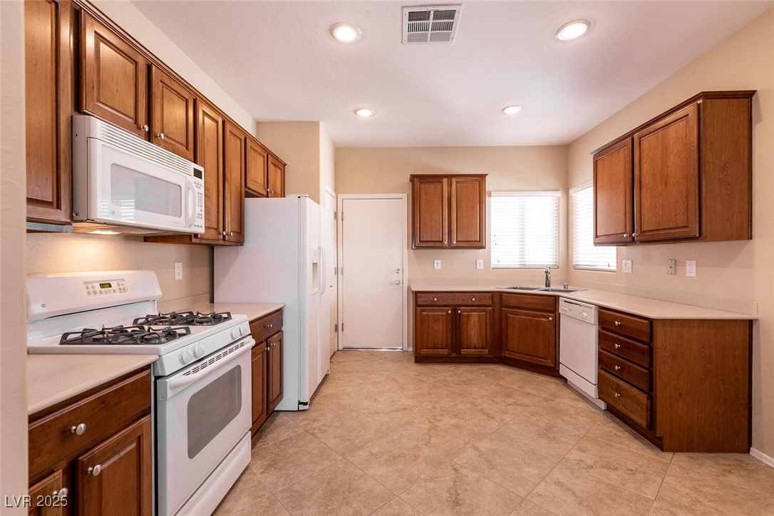 7824 Pine Warbler Way, North Las Vegas, Nevada image 10