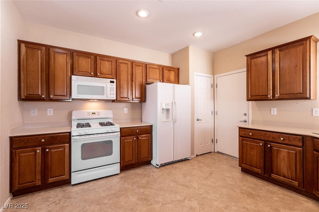 7824 Pine Warbler Way, North Las Vegas, Nevada image 11