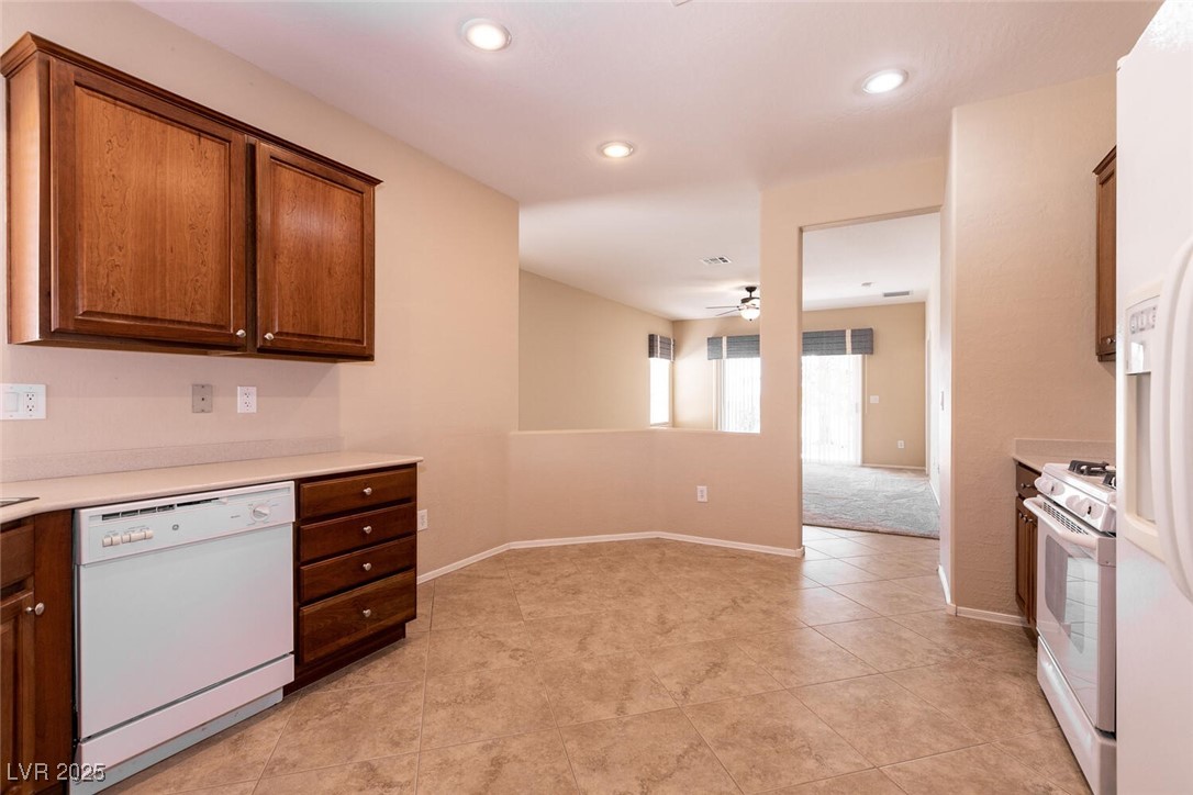 7824 Pine Warbler Way, North Las Vegas, Nevada image 13