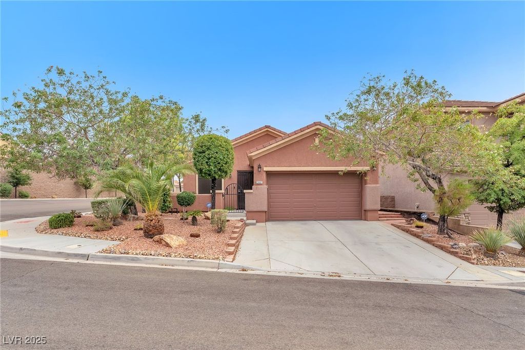 Photo of 2607 Dirleton Place, Henderson, NV 89044 (MLS # 2708667)