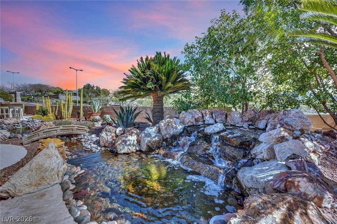 2192 Mountain City Street