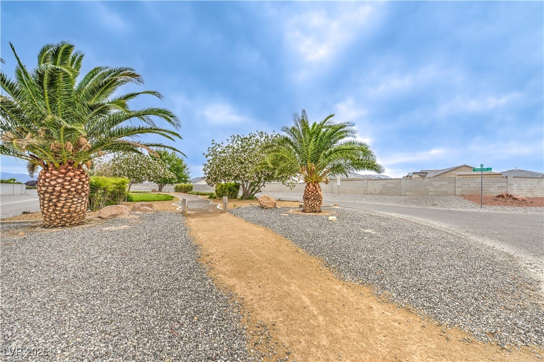 Residential, Pahrump, Nevada image 35
