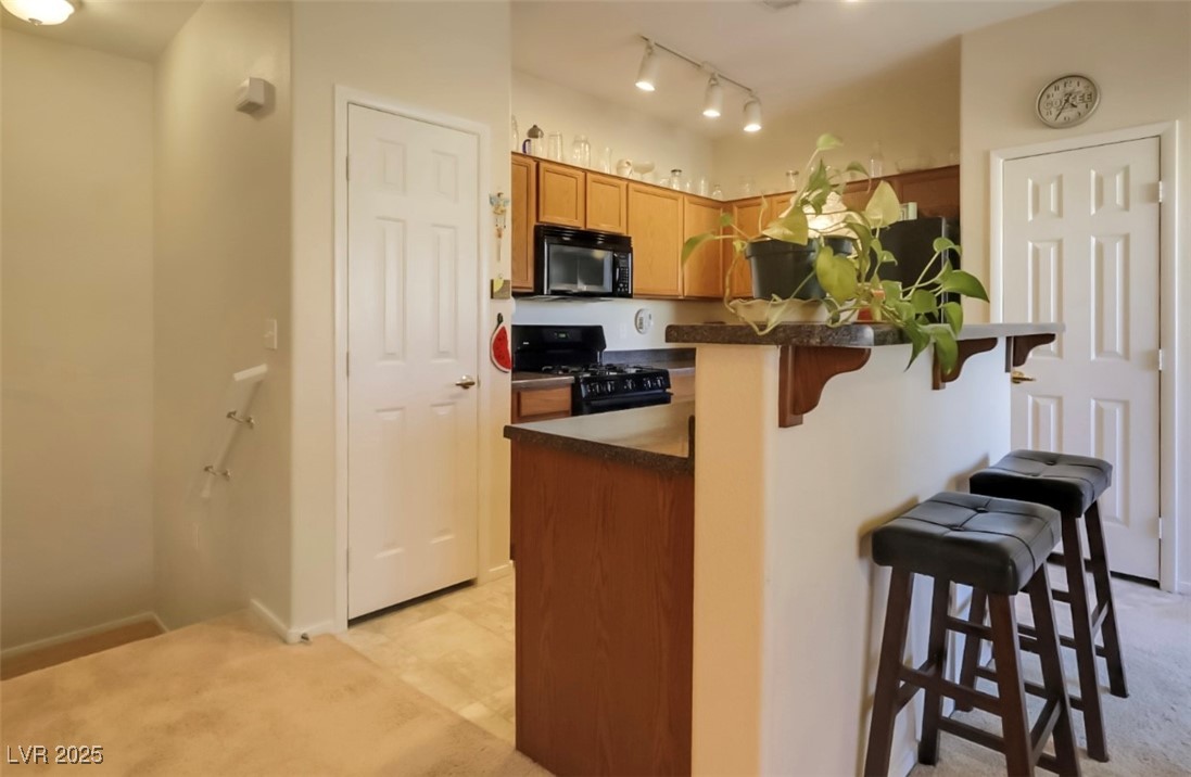 3913 Pepper Thorn Avenue 201
