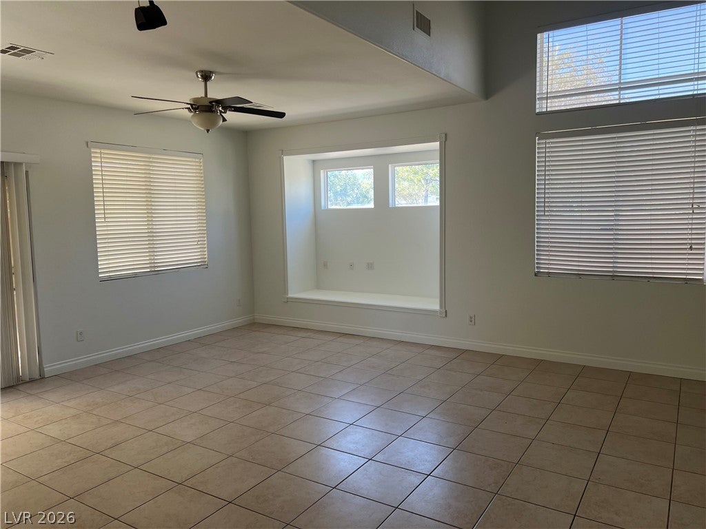 8937 Spinning Wheel Avenue