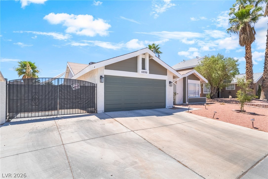 6999 Mountain Moss Drive