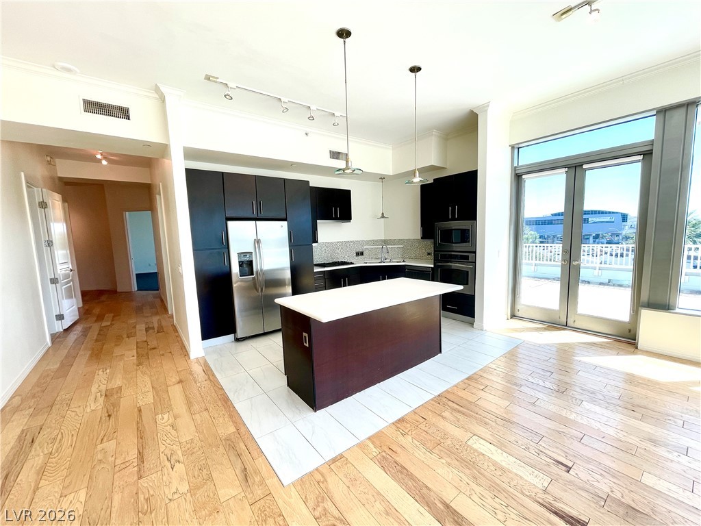 360 E Desert Inn Road 402