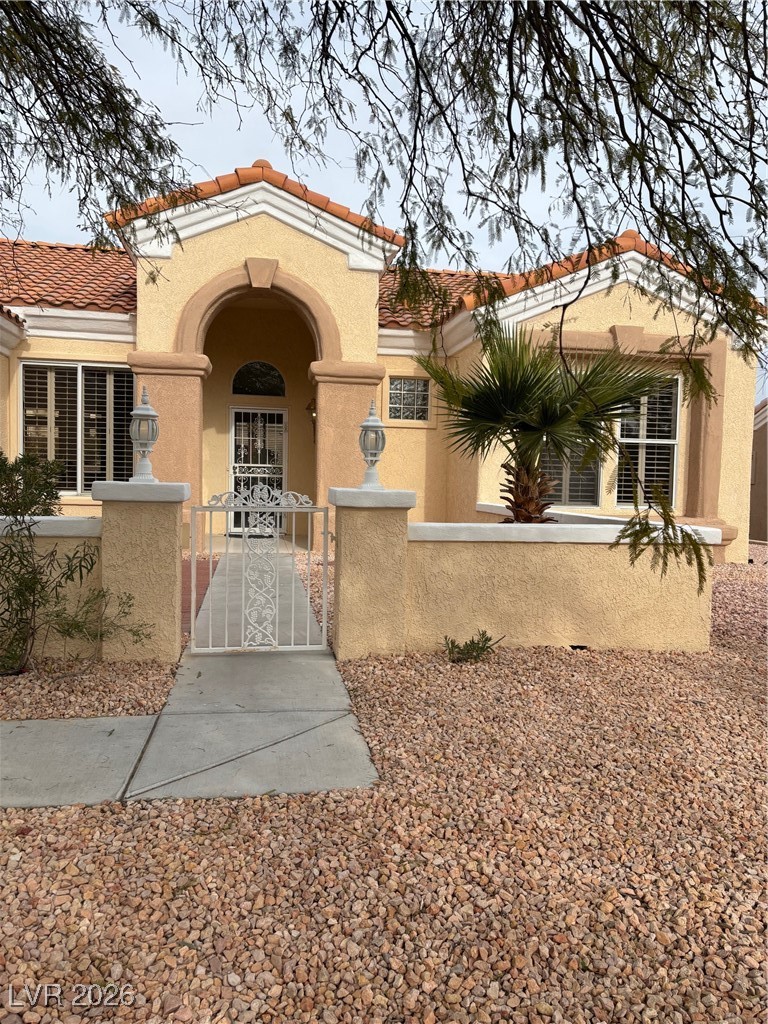 10800 Mission Lakes Avenue