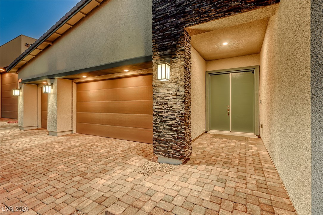 93 Reverie Heights Avenue