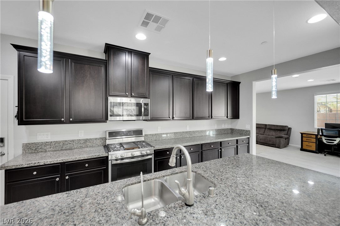 2504 Sable Ridge