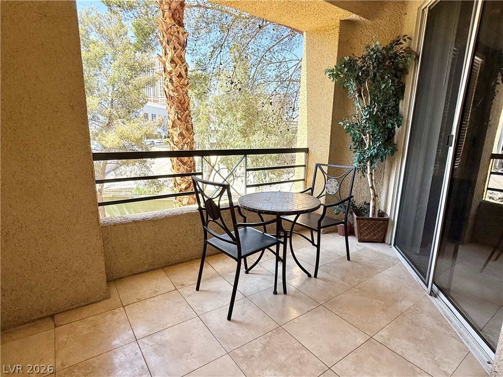 210 E Flamingo Road 215