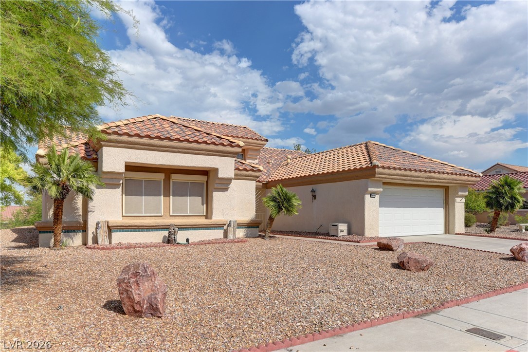 2516 Highvale Drive