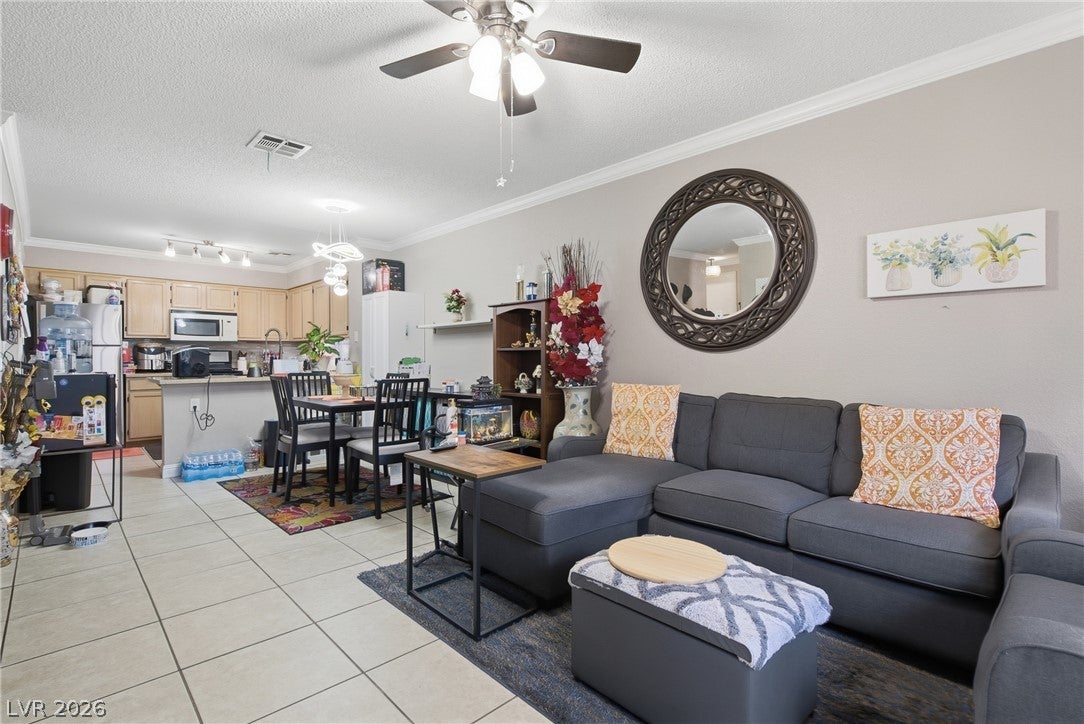 2121 Willowbury Drive C